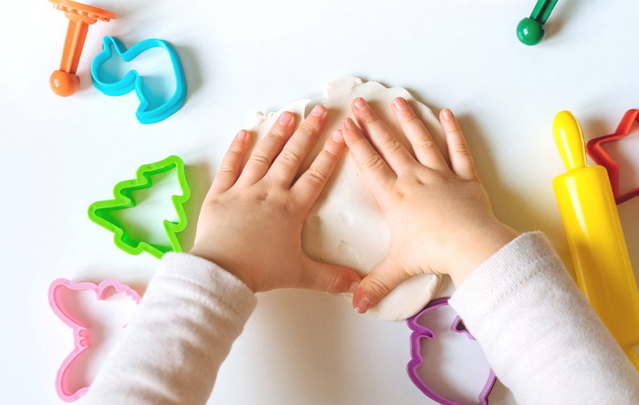 خمیر بازی چگونه باعث تقویت توانایی‌های حسی کودکان می‌شود؟ , ویرایش